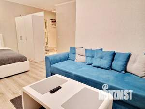 1-к квартира, посуточно, 36м2, 1/1 этаж