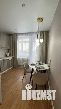 2-к квартира, посуточно, 36м2, 13/16 этаж