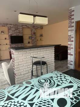 2-к квартира, посуточно, 72м2, 4/7 этаж