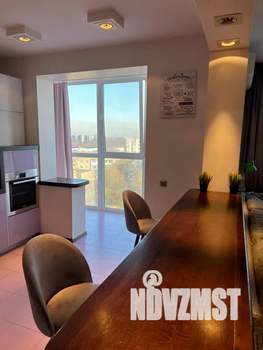 1-к квартира, посуточно, 83м2, 9/9 этаж