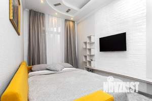 1-к квартира, посуточно, 53м2, 1/1 этаж