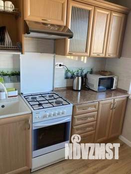 2-к квартира, посуточно, 47м2, 1/1 этаж
