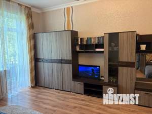 1-к квартира, посуточно, 40м2, 3/3 этаж