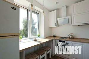 1-к квартира, посуточно, 38м2, 5/5 этаж