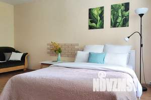 1-к квартира, посуточно, 38м2, 2/9 этаж