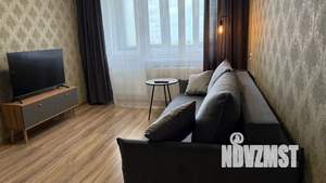 1-к квартира, посуточно, 33м2, 9/10 этаж