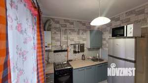 1-к квартира, посуточно, 37м2, 2/4 этаж