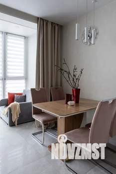 1-к квартира, посуточно, 42м2, 5/13 этаж