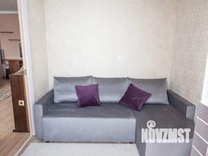 Студия квартира, посуточно, 40м2, 8/17 этаж