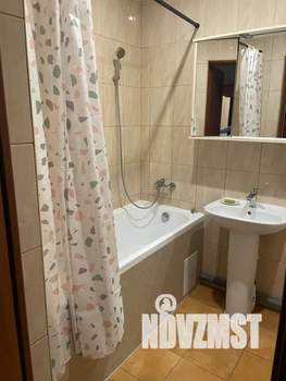 1-к квартира, посуточно, 37м2, 5/10 этаж