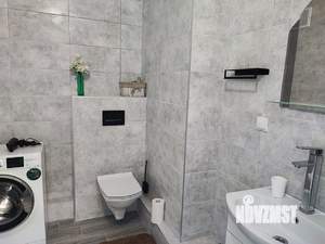 Студия квартира, посуточно, 43м2, 11/25 этаж