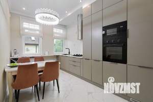 2-к квартира, посуточно, 60м2, 1/1 этаж