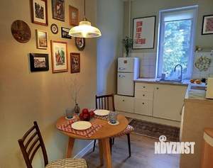 2-к квартира, посуточно, 44м2, 3/3 этаж