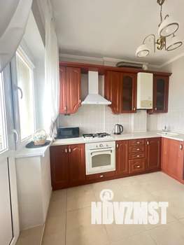 1-к квартира, посуточно, 38м2, 6/8 этаж