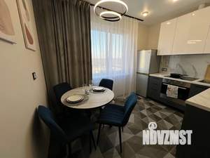 1-к квартира, посуточно, 38м2, 5/10 этаж