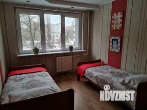 3-к квартира, посуточно, 64м2, 1/1 этаж