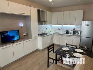 1-к квартира, посуточно, 49м2, 6/12 этаж