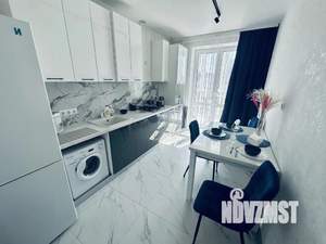 1-к квартира, посуточно, 42м2, 1/1 этаж