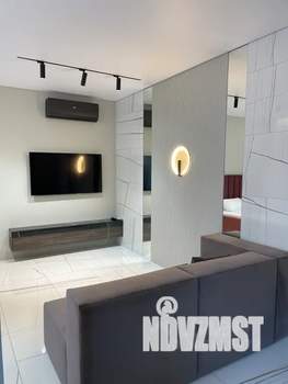 1-к квартира, посуточно, 44м2, 8/8 этаж