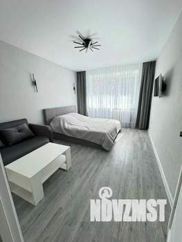 1-к квартира, посуточно, 34м2, 1/1 этаж