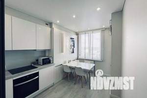 1-к квартира, посуточно, 38м2, 8/10 этаж