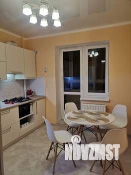 1-к квартира, посуточно, 37м2, 1/1 этаж