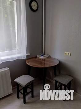 1-к квартира, посуточно, 28м2, 1/4 этаж