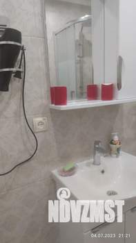 1-к квартира, посуточно, 41м2, 5/8 этаж