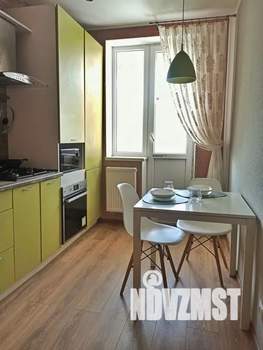 1-к квартира, посуточно, 35м2, 3/9 этаж
