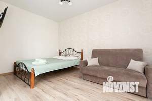 Студия квартира, посуточно, 30м2, 7/10 этаж