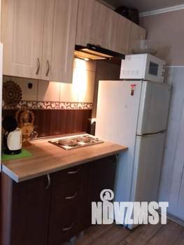 Студия квартира, посуточно, 24м2, 1/5 этаж