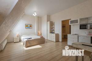 1-к квартира, посуточно, 38м2, 8/8 этаж