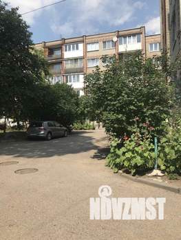 1-к квартира, посуточно, 46м2, 1/1 этаж