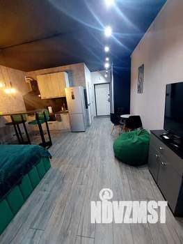 Студия квартира, посуточно, 28м2, 1/9 этаж