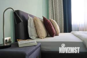 2-к квартира, посуточно, 65м2, 4/10 этаж