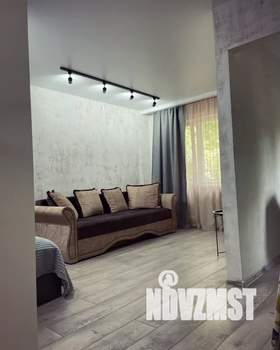 1-к квартира, посуточно, 32м2, 2/4 этаж