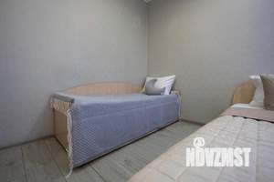 2-к квартира, посуточно, 52м2, 1/1 этаж
