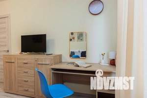 1-к квартира, посуточно, 42м2, 6/10 этаж