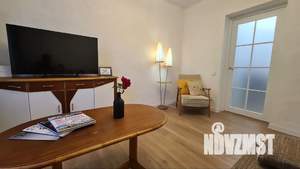 2-к квартира, посуточно, 37м2, 1/2 этаж