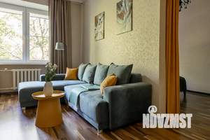 2-к квартира, посуточно, 55м2, 2/3 этаж