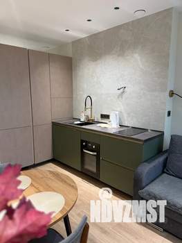 1-к квартира, посуточно, 48м2, 7/10 этаж