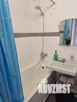 1-к квартира, посуточно, 32м2, 7/10 этаж