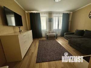 2-к квартира, посуточно, 62м2, 1/5 этаж