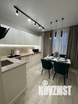 1-к квартира, посуточно, 42м2, 19/25 этаж