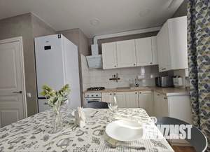 2-к квартира, посуточно, 50м2, 1/2 этаж