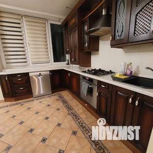 1-к квартира, посуточно, 45м2, 3/7 этаж