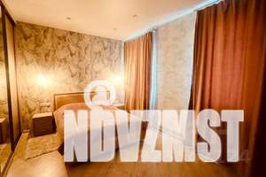 3-к квартира, посуточно, 77м2, 3/6 этаж