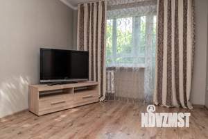 2-к квартира, посуточно, 44м2, 3/5 этаж