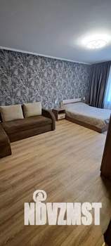 1-к квартира, посуточно, 32м2, 3/5 этаж