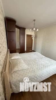 1-к квартира, посуточно, 75м2, 4/14 этаж
